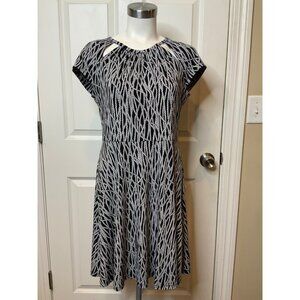 Michael Kors Black & White Rope Patterned Short Sleeve Fit & Flare Dress, Size M